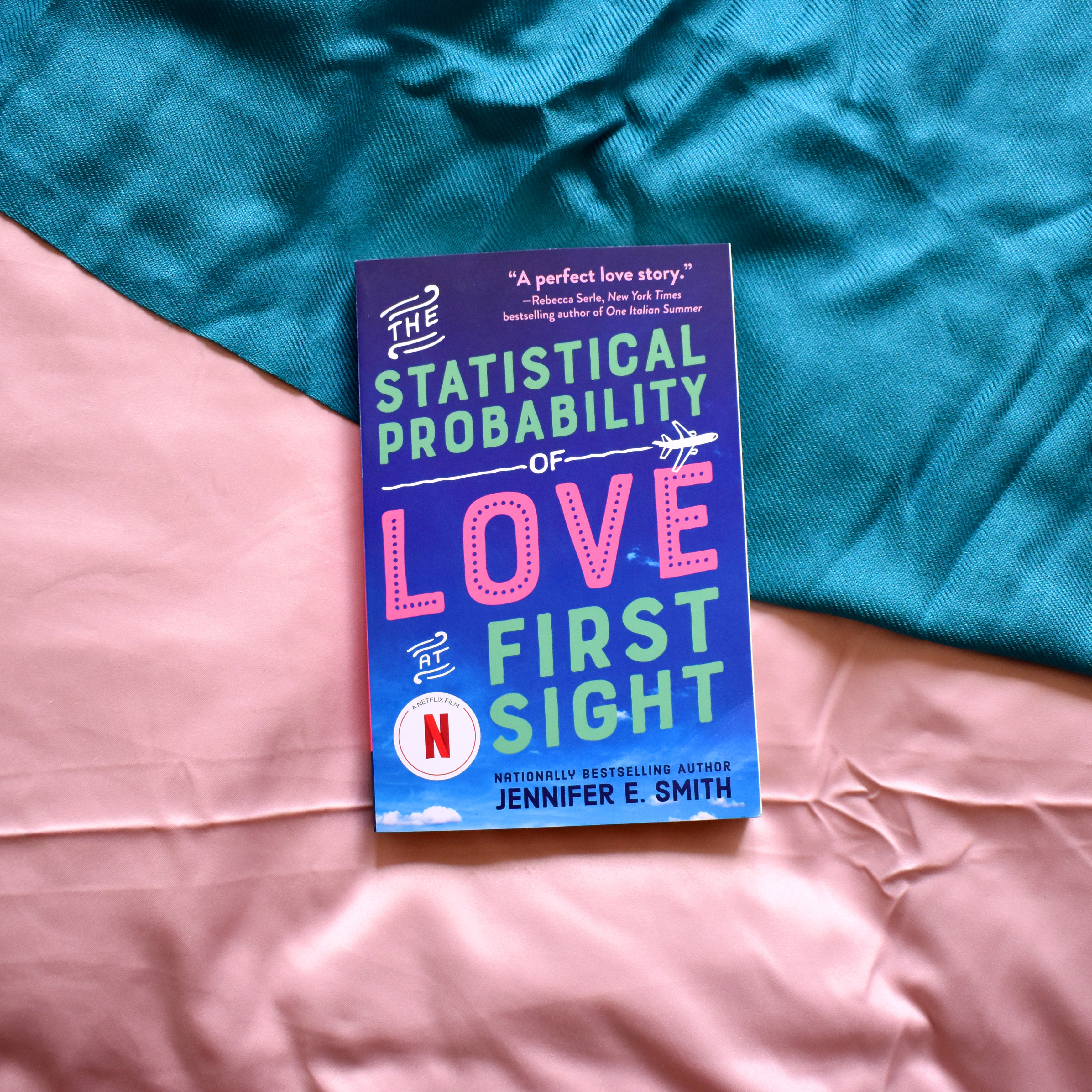 Image of the book "The Statistical Probability of Love at First Sight" by Jennifer E. Smith