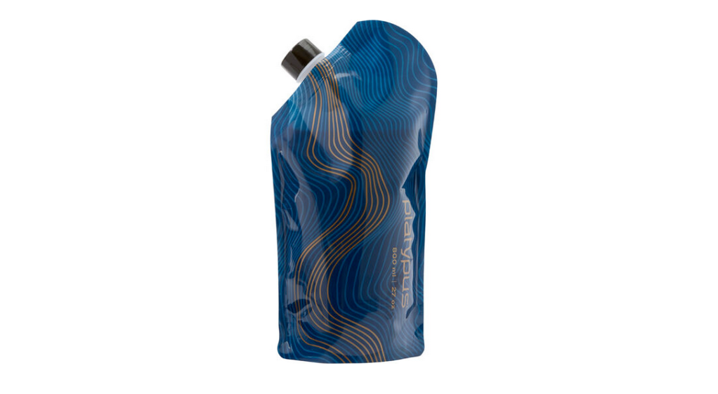 A flat and rollable plastic wine pouch with nozzle