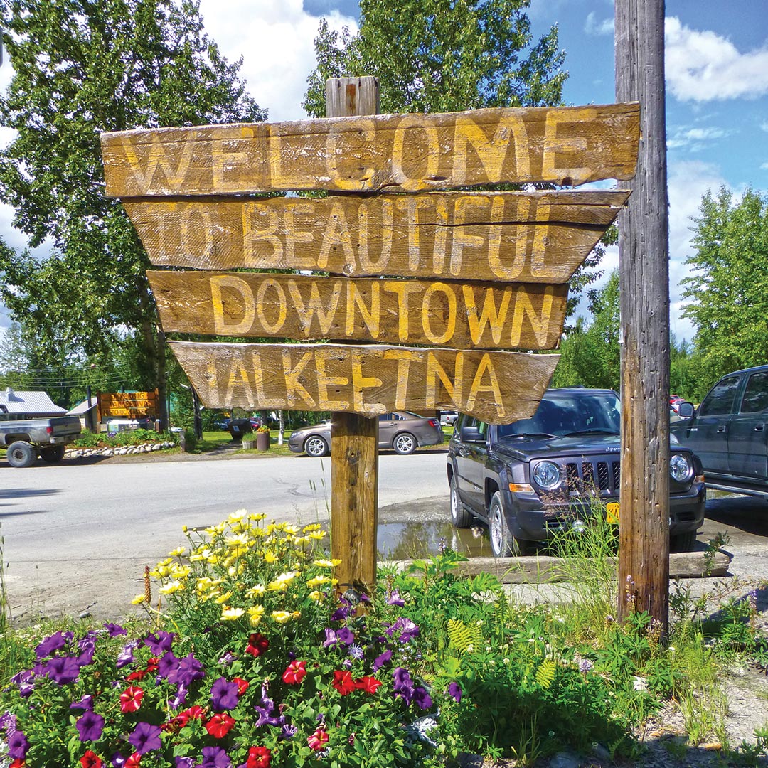 Welcome sign in Talkeetna Alaska
