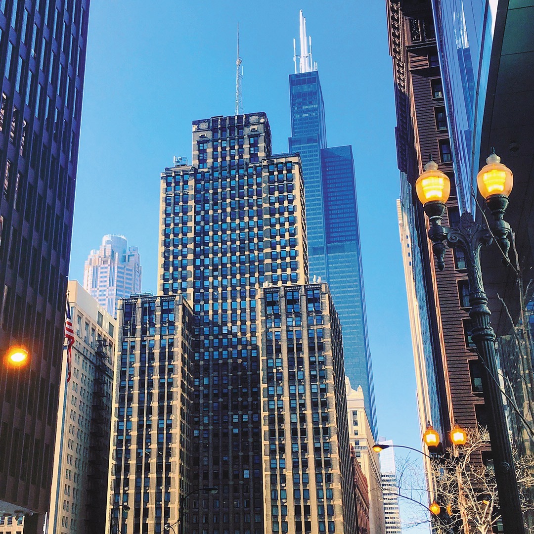 highrise buildings in Chicago Loop