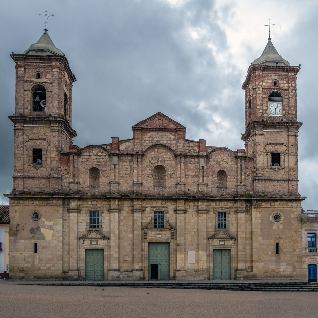 front facade of a Colombian cathedral in Zipaquira