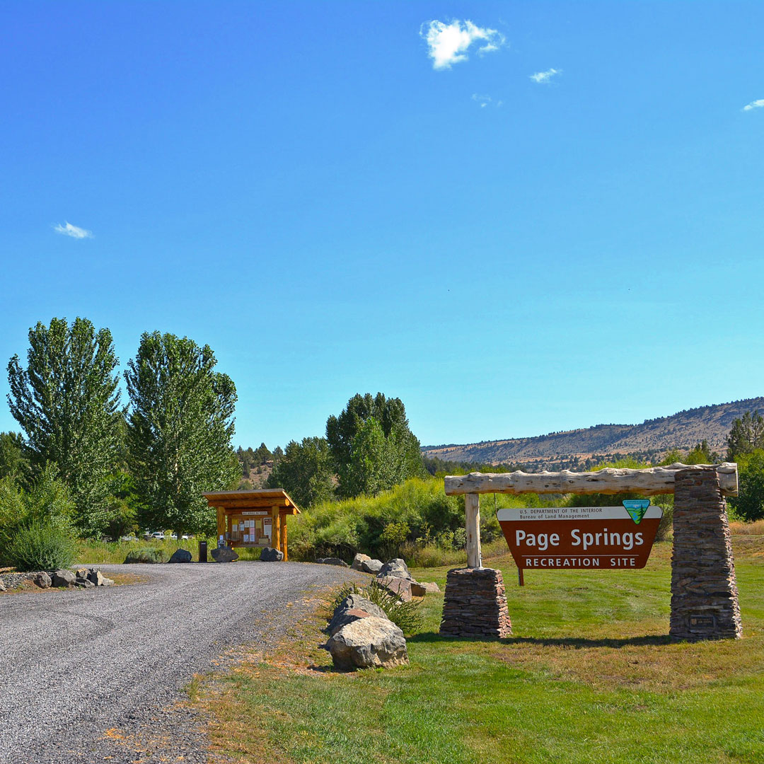 entrance sign in page springs recreation site in oregon