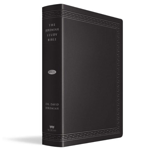The Jeremiah Study Bible, NKJV Large Print Edition, Black LeatherLuxe® w/thumb index