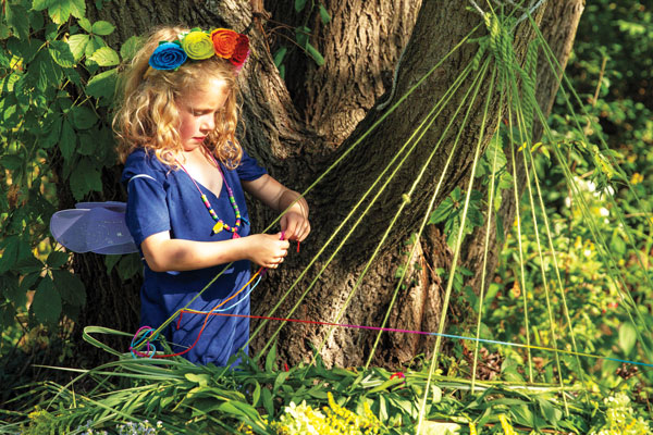 storey-How to Make a Loom Tent Hideout-02