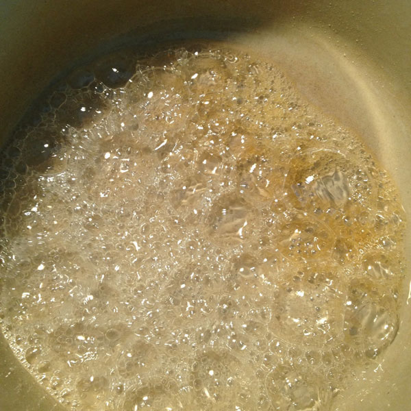 storey-blueberry-gastrique-CaramelizingSugar