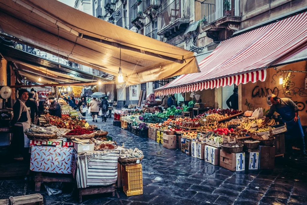 The Pescheria di Catania seafood market on a rainy day