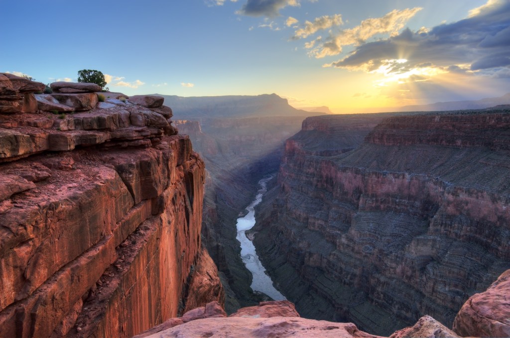 Sunrise at Grand Canyon National Park
