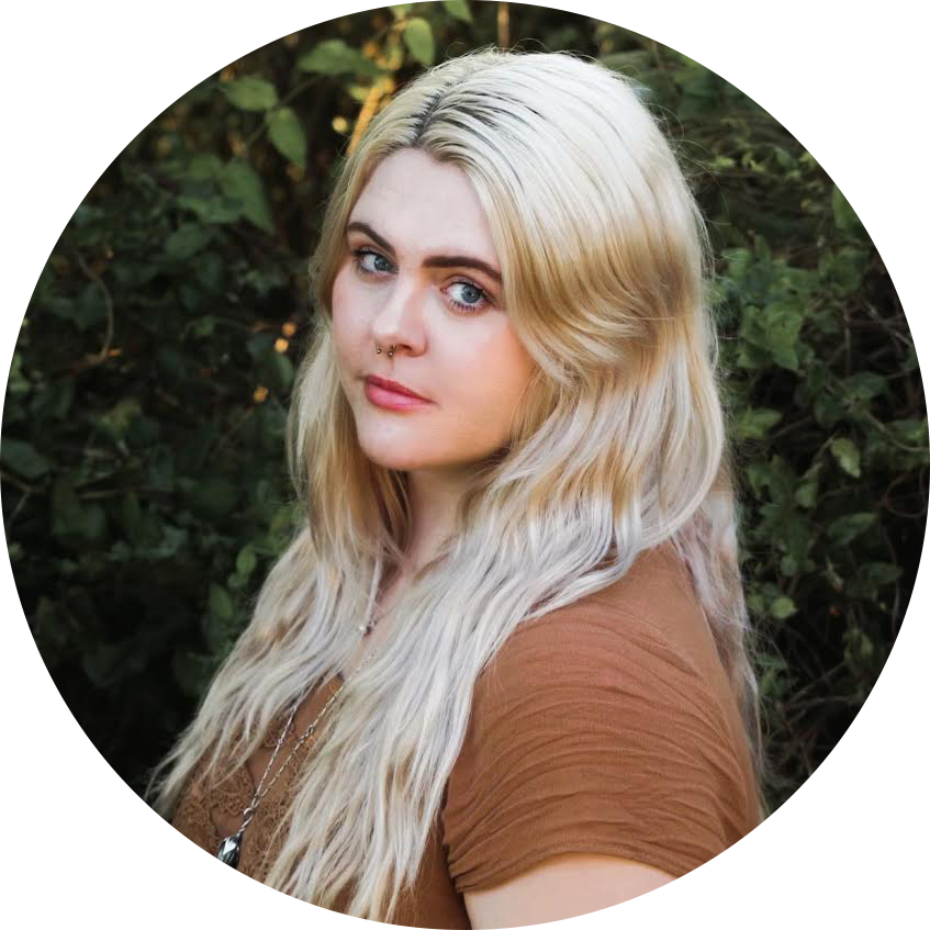 Hannah Whitten (Photo Credit: Caleb Whitten)