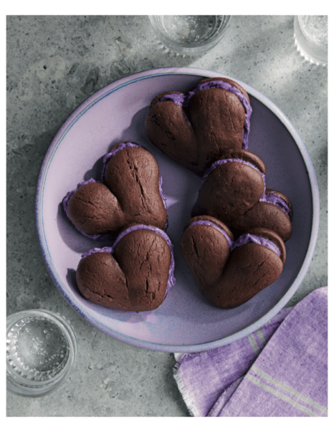 chocolate heart shaped whoopie pies