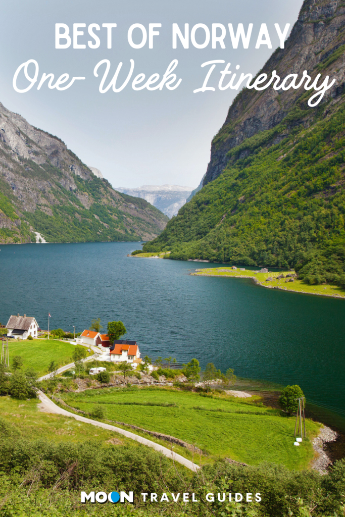 Image of houses in a fjord with text Best of Norway One-Week Itinerary