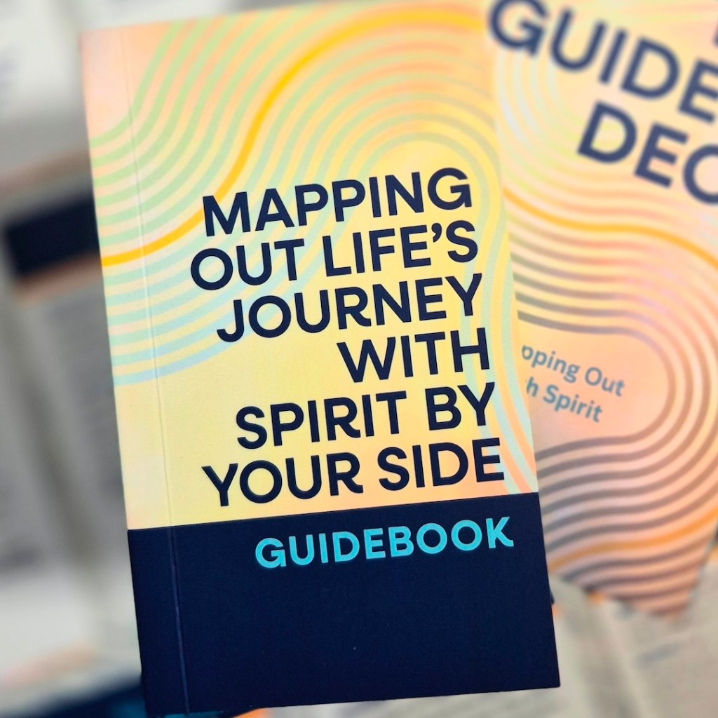 Photo of the guidebook of The Guide(s) Deck