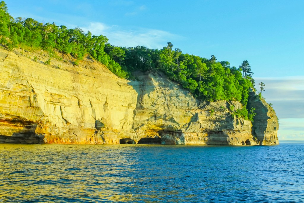 Pictured Rocks Lakeshore
