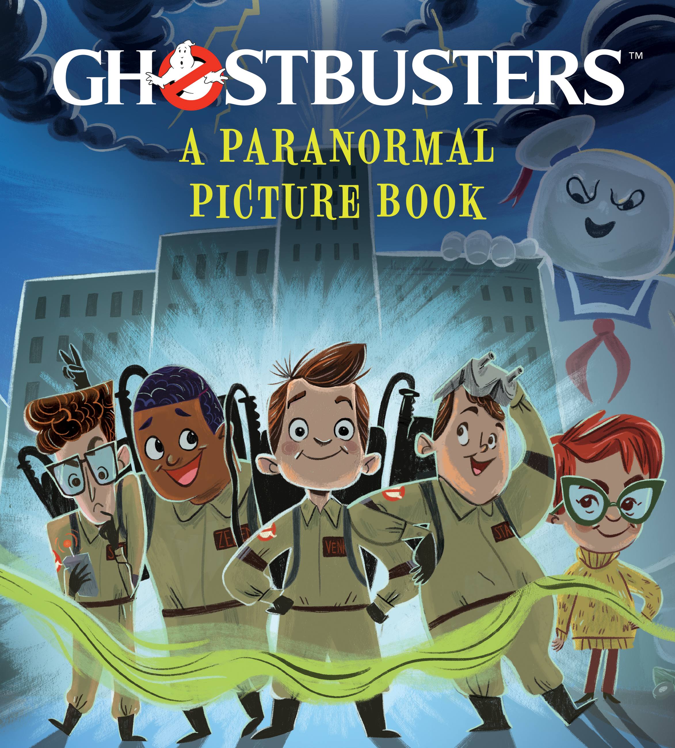 ＧＨＯＳＴＢＵＳＴＥＲＳ　ＳＰＥＣＩＡＬ　ＢＯＯＫ The Ghostbusters: The Ultimate Visual History Hardcover Book by
