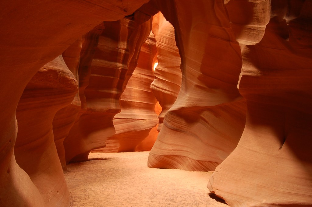 Light streaming in to Antelope Canyon